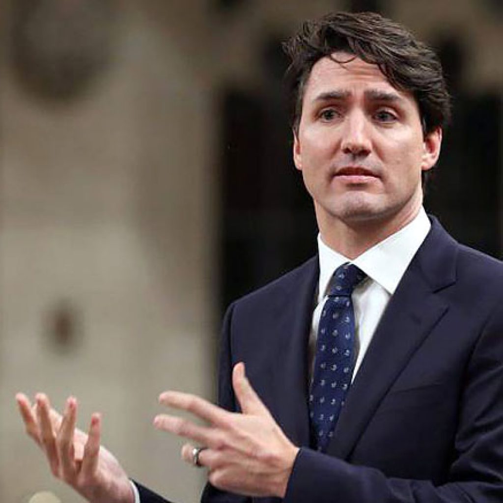 Trudeau pushed by unions to compensate workers for stress caused by Phoenix pay