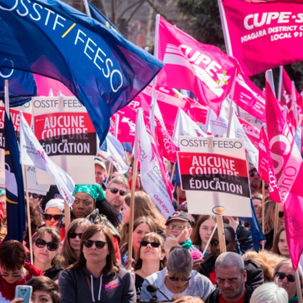 Unions hold rally at Ontario legislature to protest education cuts