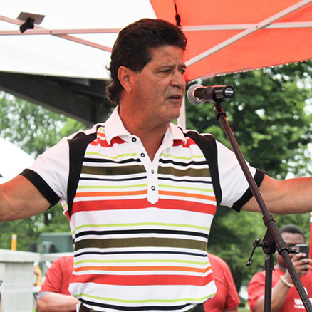 Unifor president vows to fight for Casino Rama employees during rally in Orillia