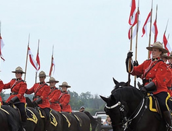 Canadian Mounties to the rescue of American workers